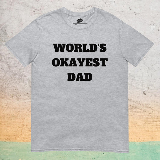 T-shirt Essentiel à col rond - World's Okayest Dad
