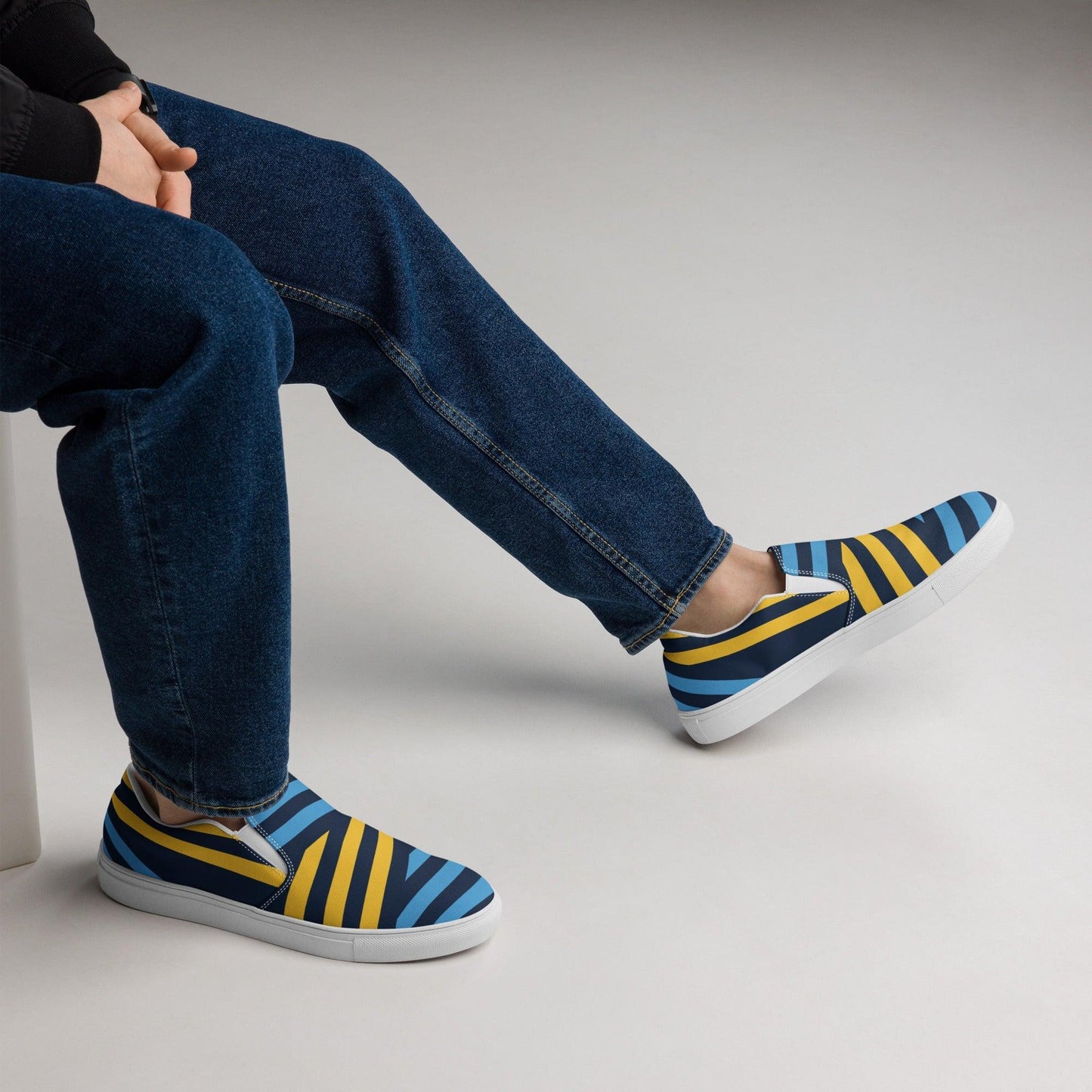 Striped men's slip-on shoes | Shoes | Bee Prints