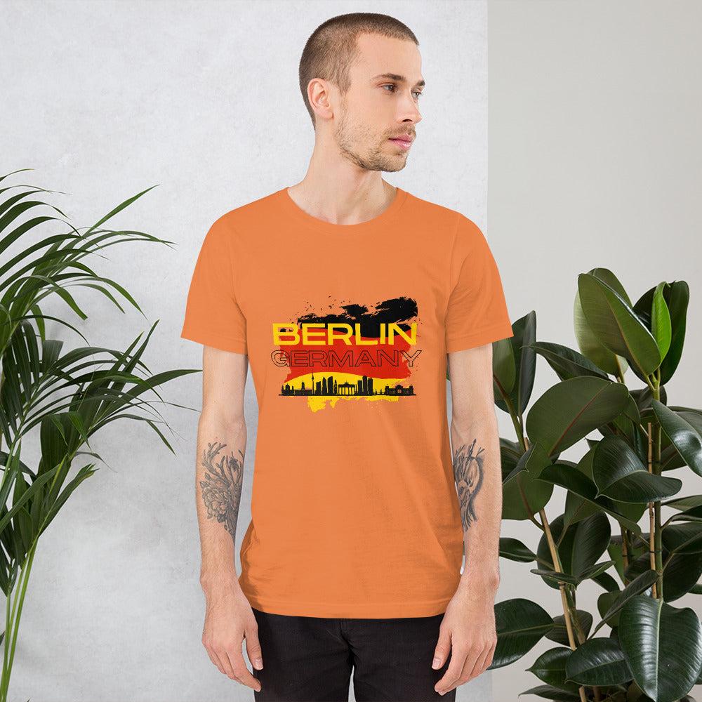 Berlin, Germany Unisex T-shirt | T-Shirt | Bee Prints